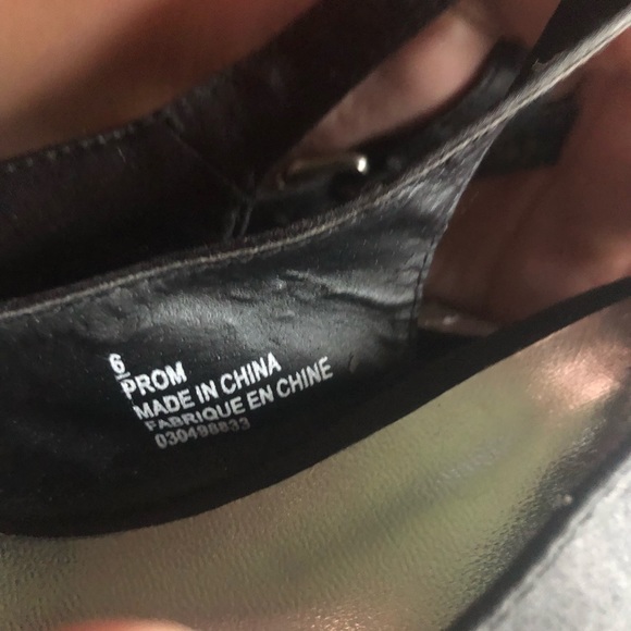 Black Satin Sequins Black 5" High Wedges Size 6 - Picture 4 of 5